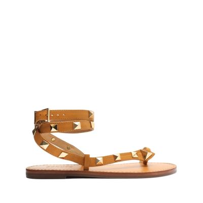 Schutz Courtney Studs δερματινα Sandal χρυσο χρωμα | RrrnyxV